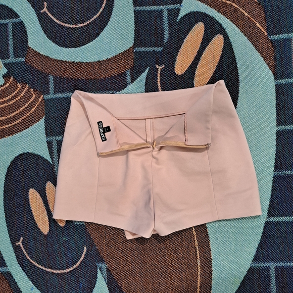 💥3/$25💥EXPRESS SKORT IN BLUSH PINK-00 - Picture 4 of 7